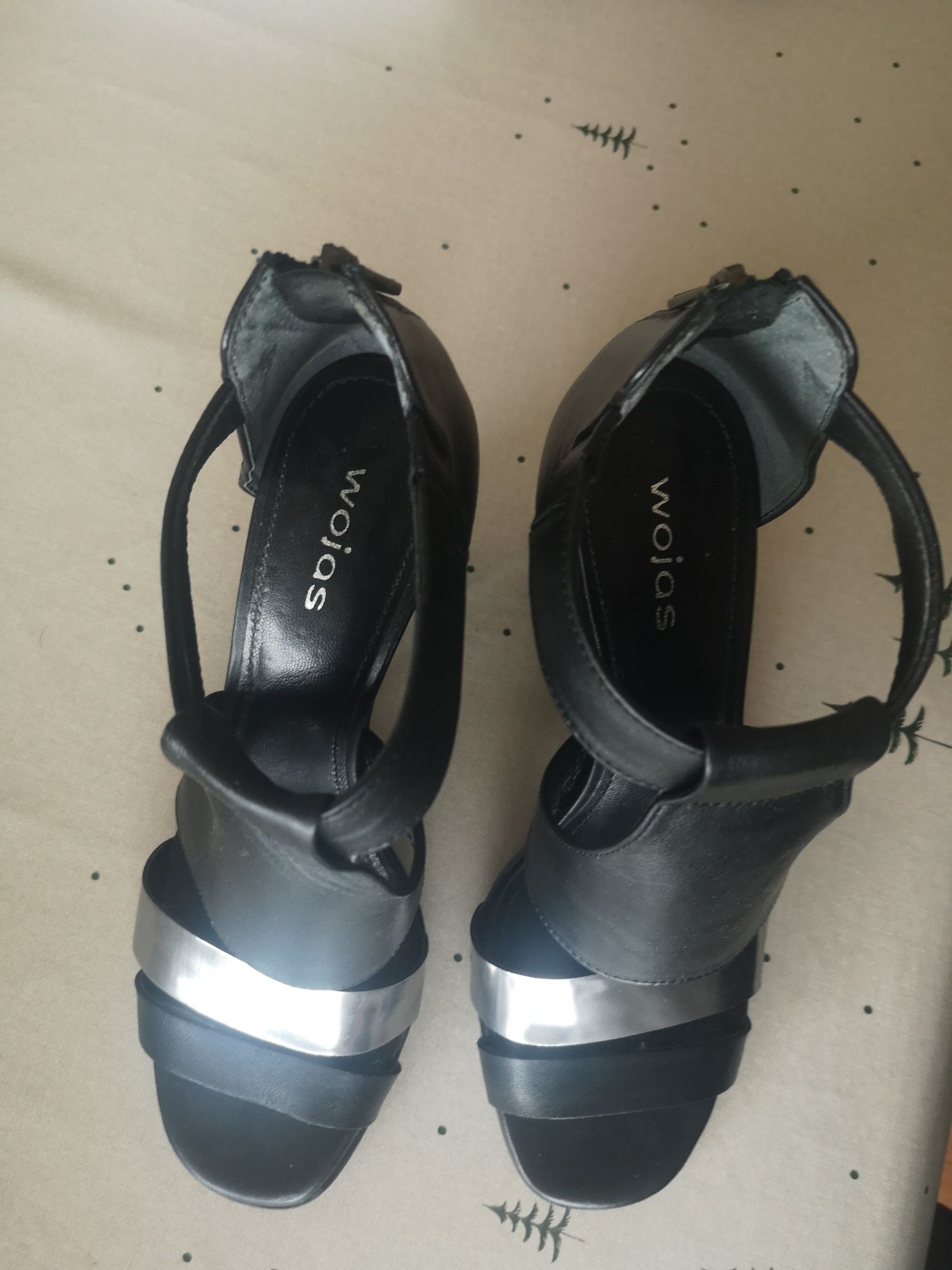 Buty Wojas  na obcasie