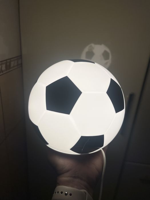 Lampka nocna pilka Ikea