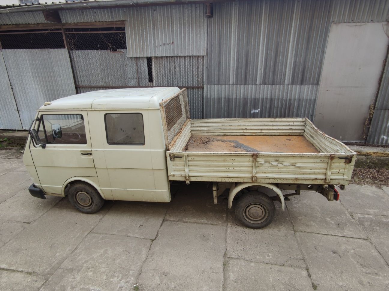 Volkswagen LT28 DOKA,2,4 Diesel HAK Skrzynia