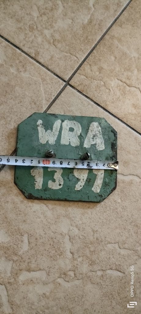 Wyprzedaż garażowa dla lubiących starocie