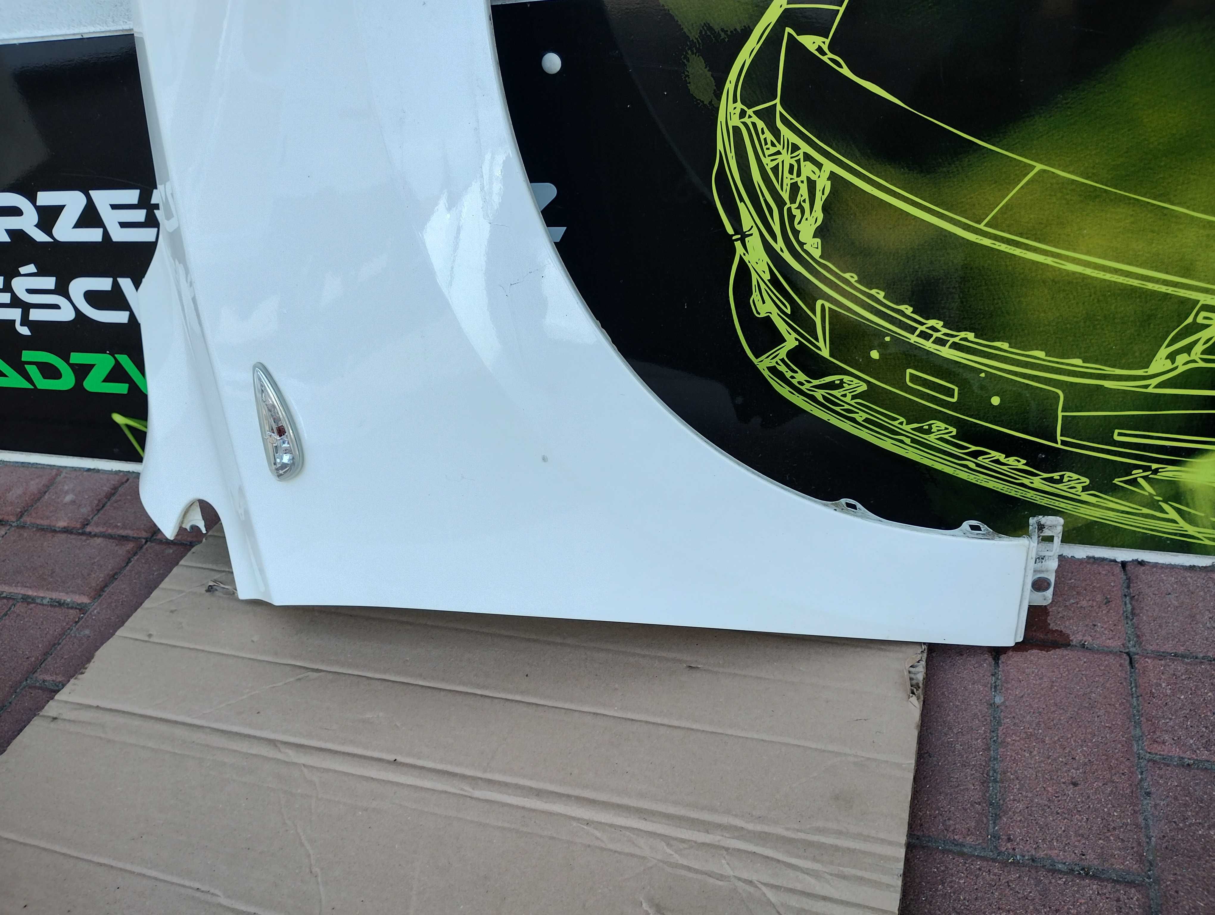 Błotnik przedni Prawy Hyundai IX35 przed liftem