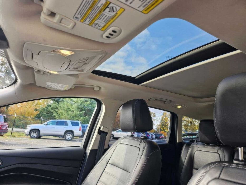 Ford Escape Titanium      2017