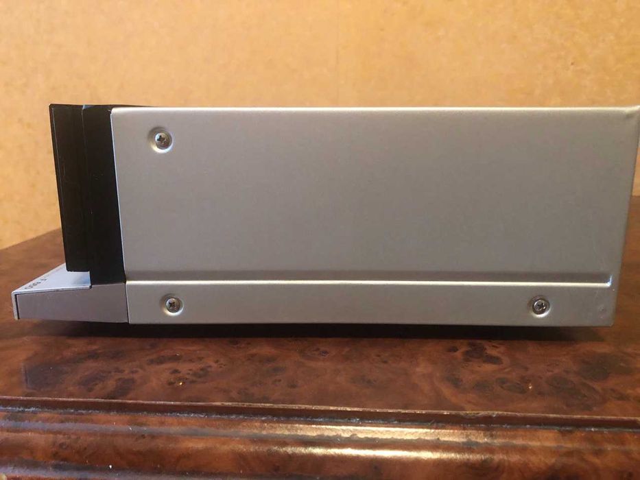 Кассетные деки
AIWA AD-F 660.Японская дека с паспортом.Акция-16500 грн