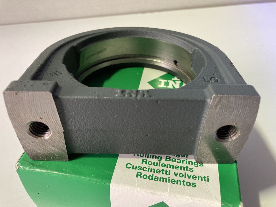 Piasta obudowa łożyska walca walec wciągający CLAAS JAGUAR