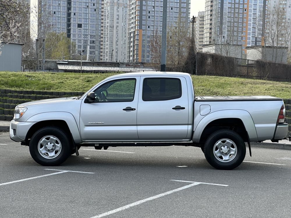 Продам пікап Toyota tacoma