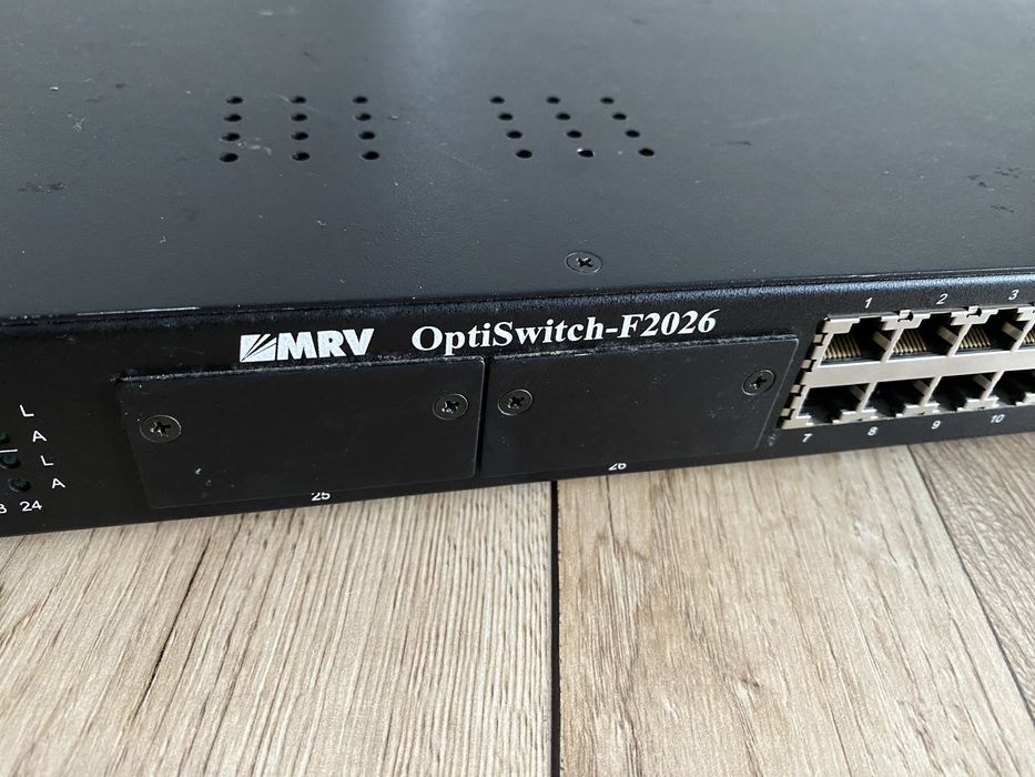 Продам світч. Мережевий комутатор MRV OptiSwitch F-2026