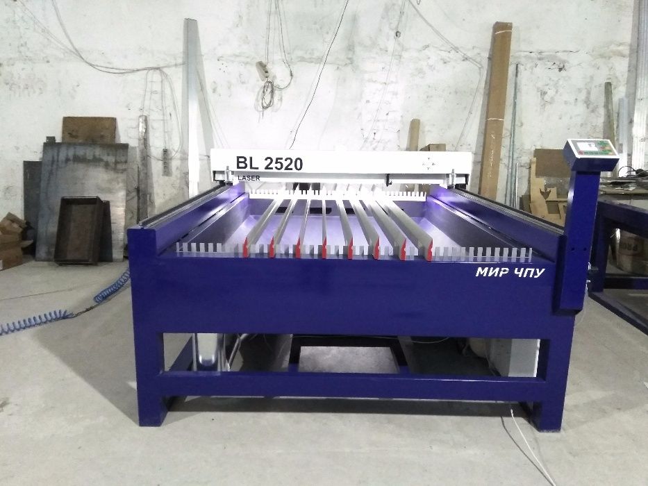 Станок с ЧПУ CNC лазерный, лазер ЧПУ с СО2, 3000х2000мм