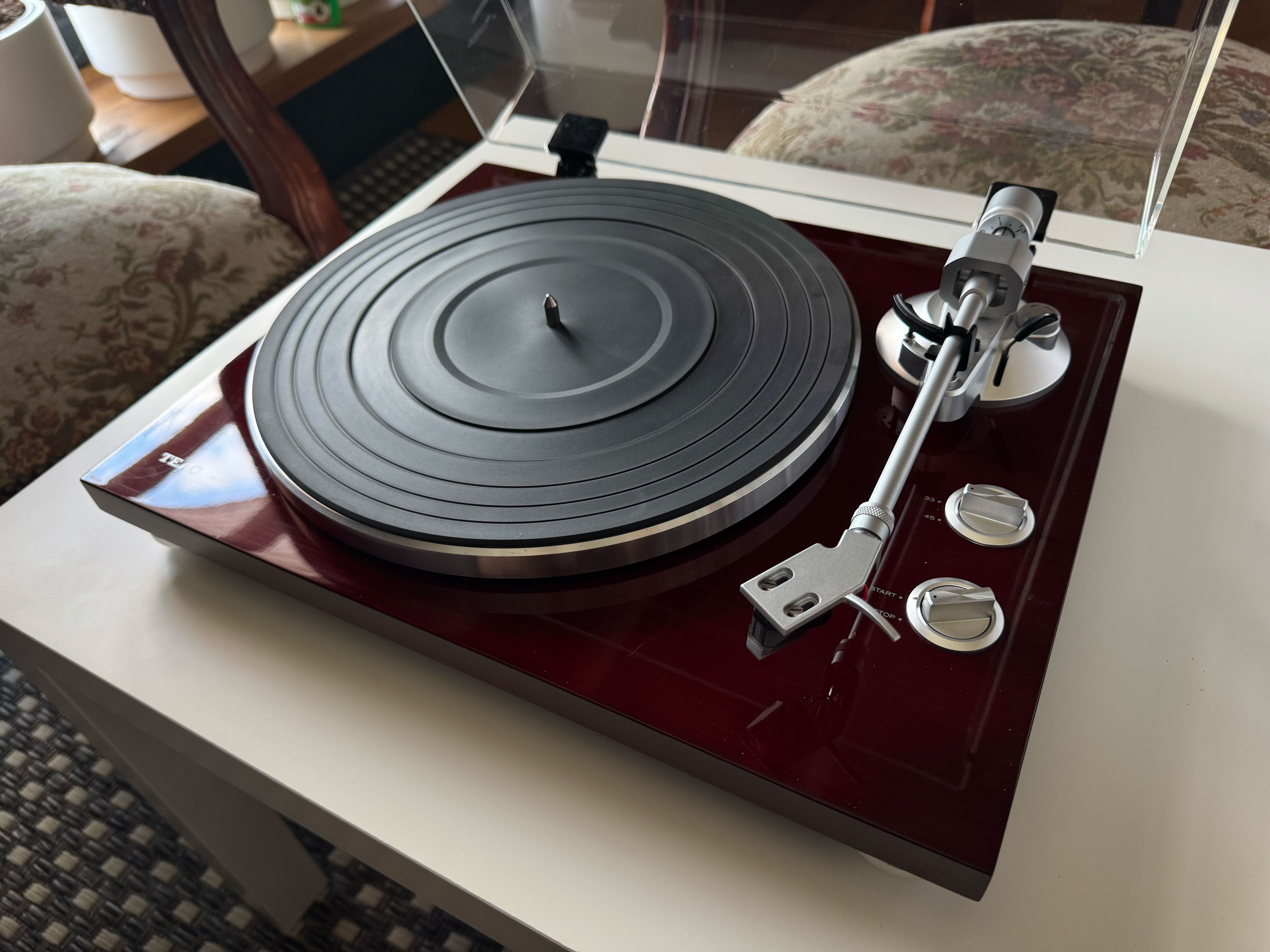 Програвач вінілу TEAC TN-300 + Ortofon 2m Silver