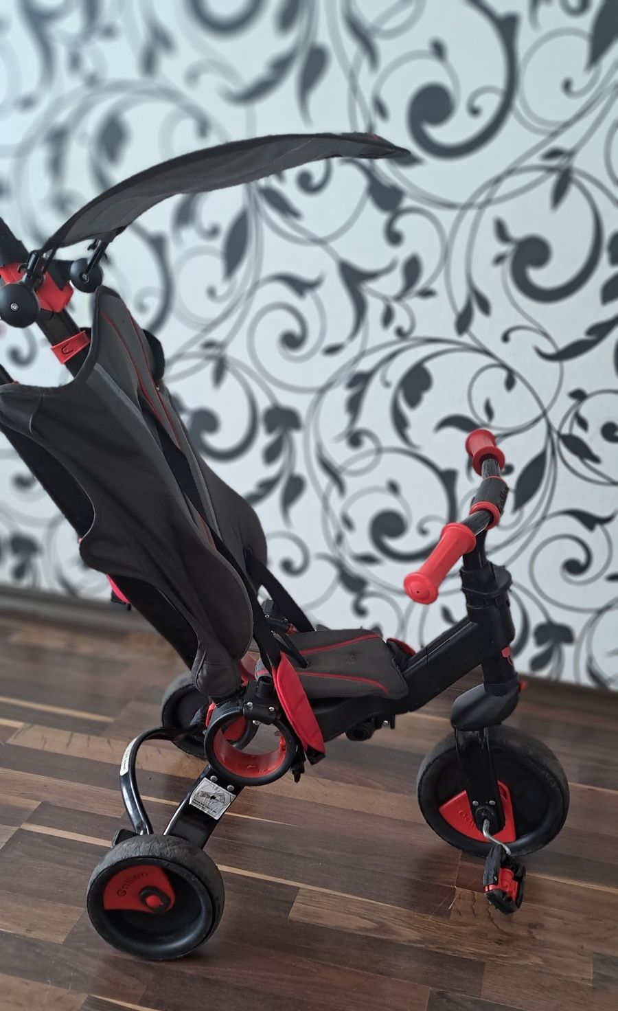 Триколісний велосипед Galileo Strollcycle Black/Red