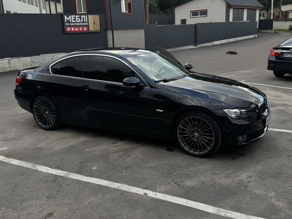 BMW e92 325i 2010