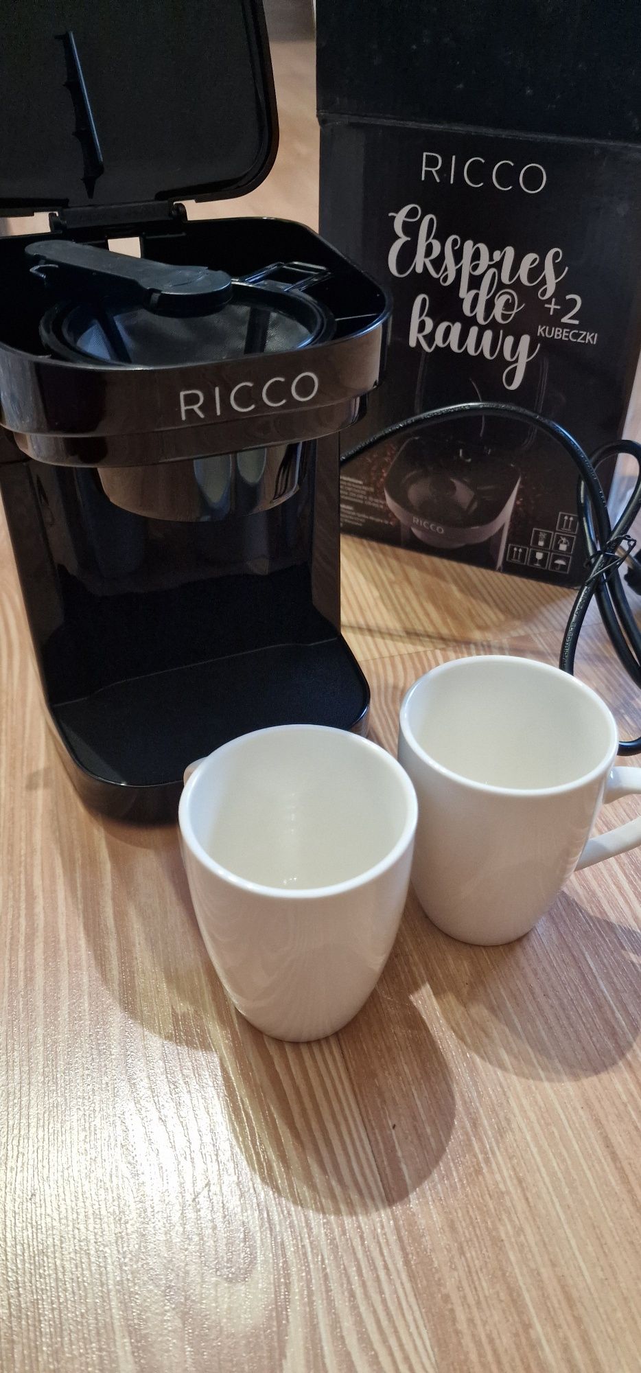 Ekspres  Ricco 2 kubeczki