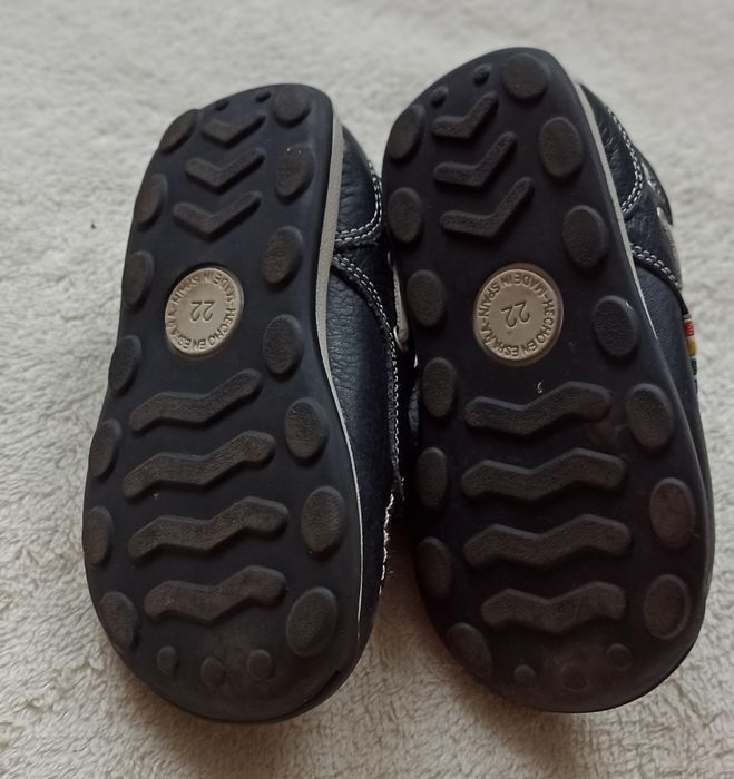 Buty chłopięce r. 22