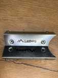 Uchwyty montażowe Lanberg do szafy rack 19” – komplet