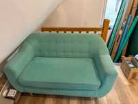 Sofa GLAMOUR pikowana w stylu skandynawskim PRL uszak zielona/miętowa