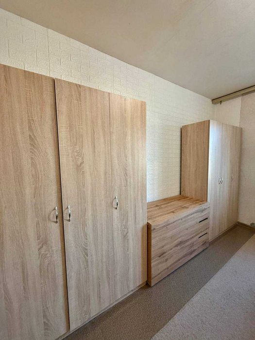 3 кім квартира з ремонтом, метро Харківська, вул. Ревуцького 18А