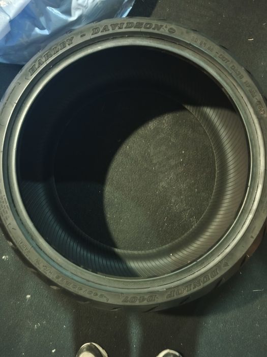 Pneus mota (Harley Davidson)