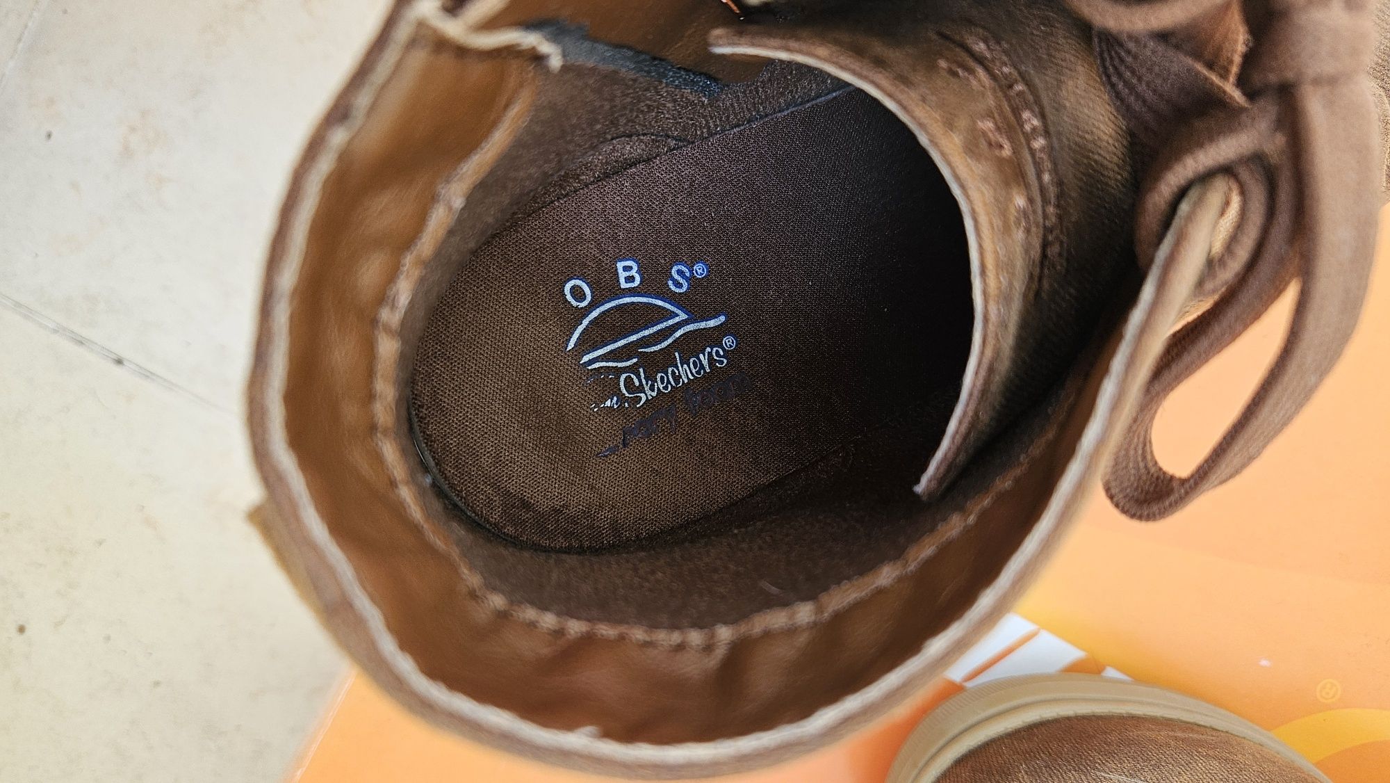 Botins Skechers castanhos 38