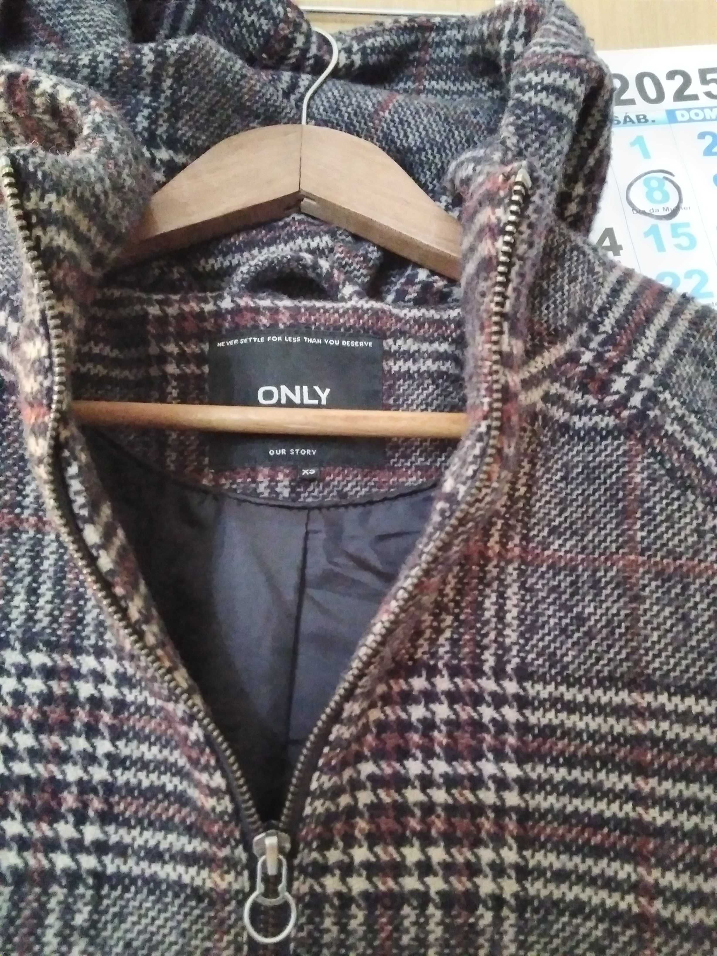 Casaco outono oversize, tamanho XS, largura 45cm