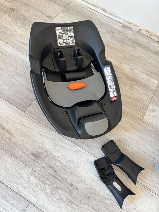 Автолюлька Cybex Cloud Q Plus з базою ізофікс і адаптерами до коляски