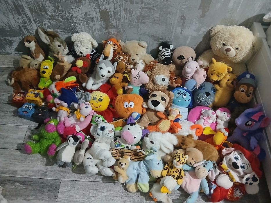 М'які  іграшки є музичні.