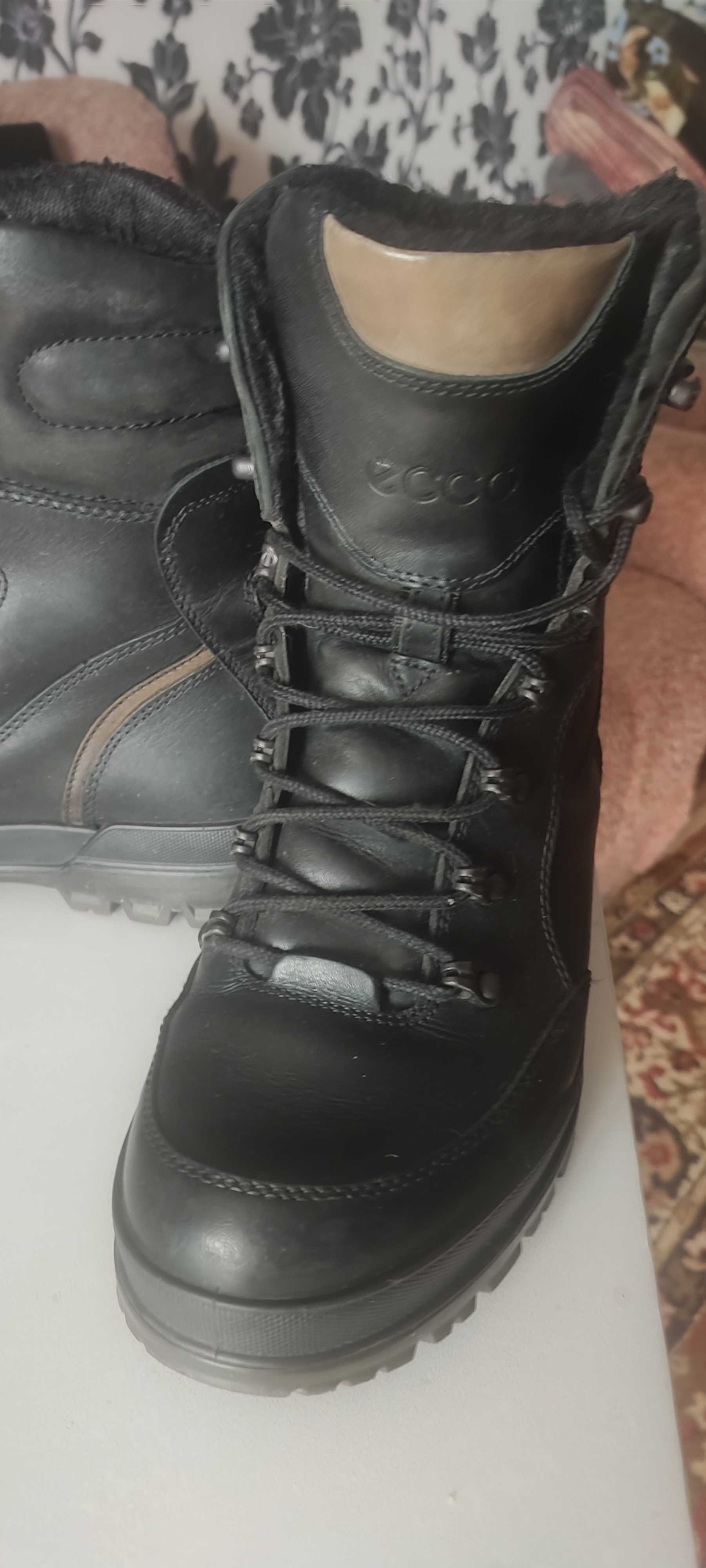 Продам тактичні зимові берці Ecco track 6 gore-tex