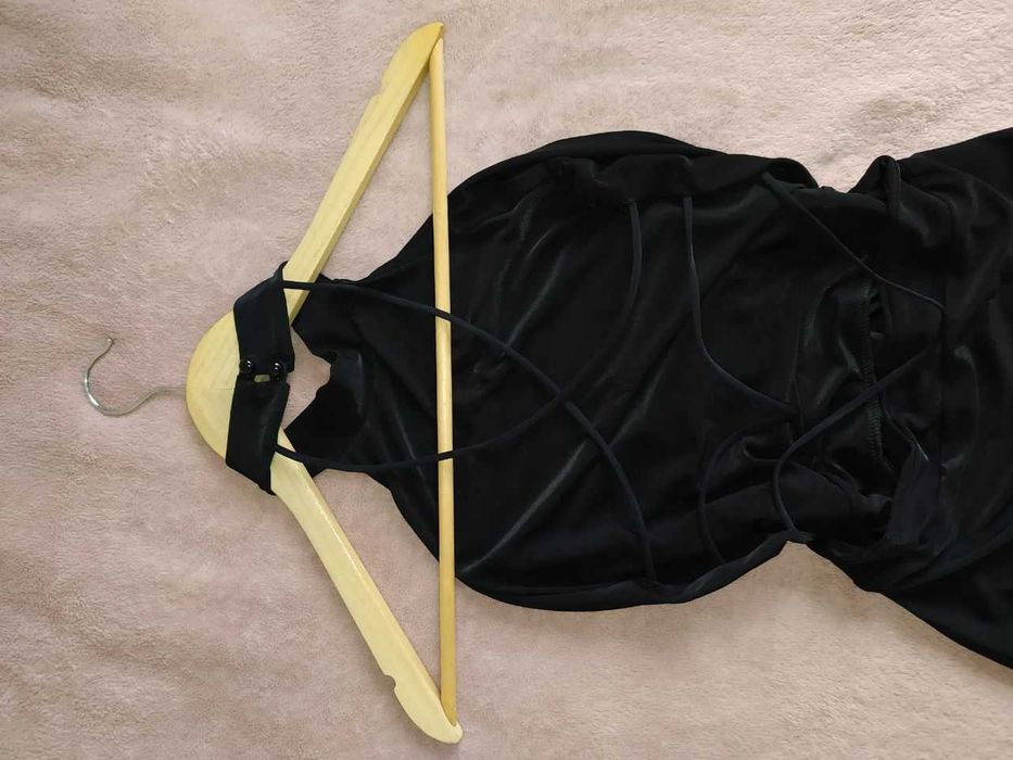 Коктейльна сукня