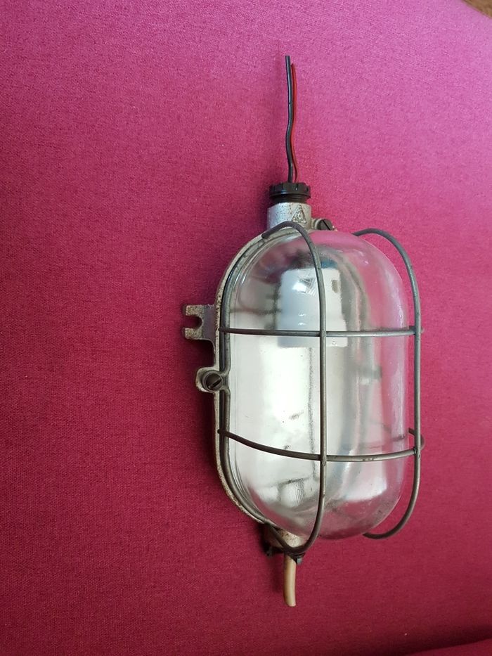 Lampa wiska, przemysłowa, industrialna, loft