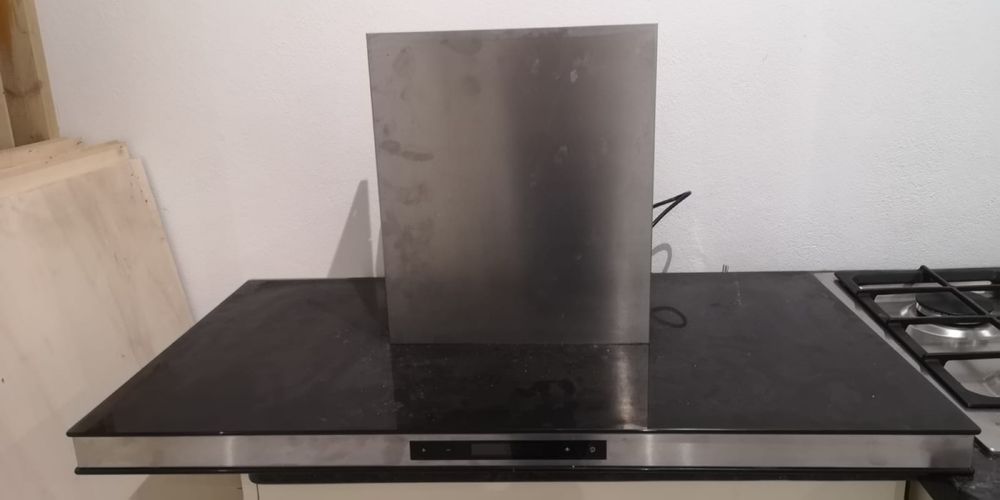 Exaustor fogao formo e armarios