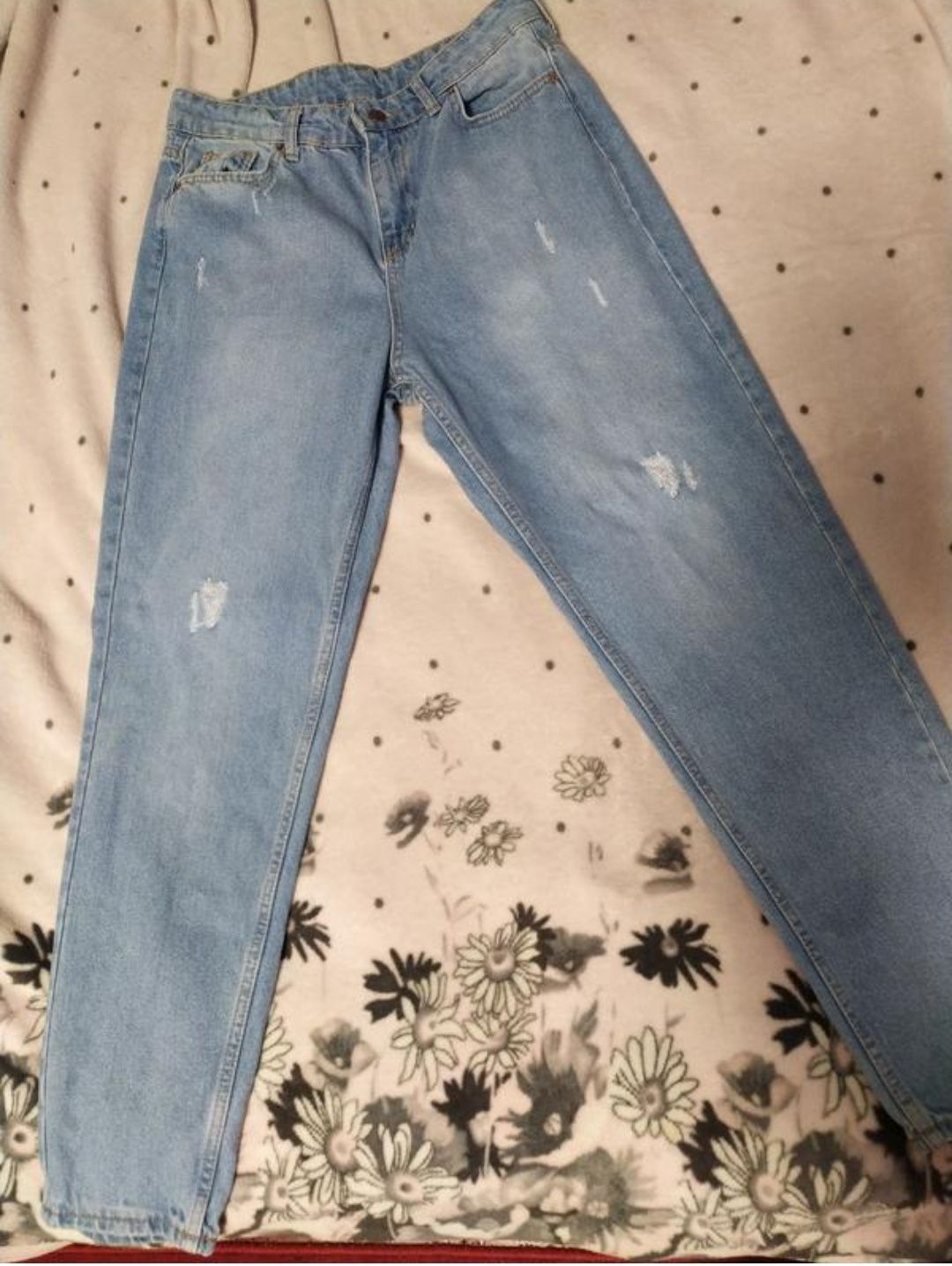 Жіночі джинси розмір л