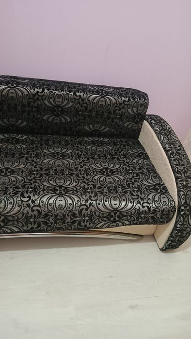 Диван ,ліжко розкладне