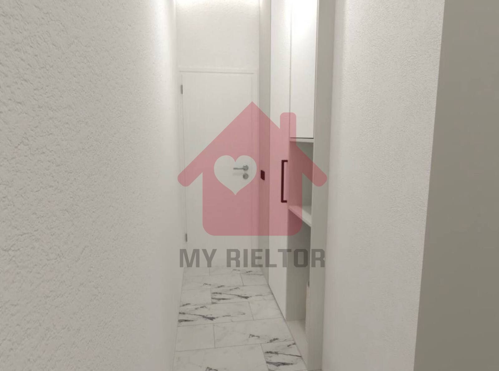 Продаж двокімнатної квартири ЖК В 4