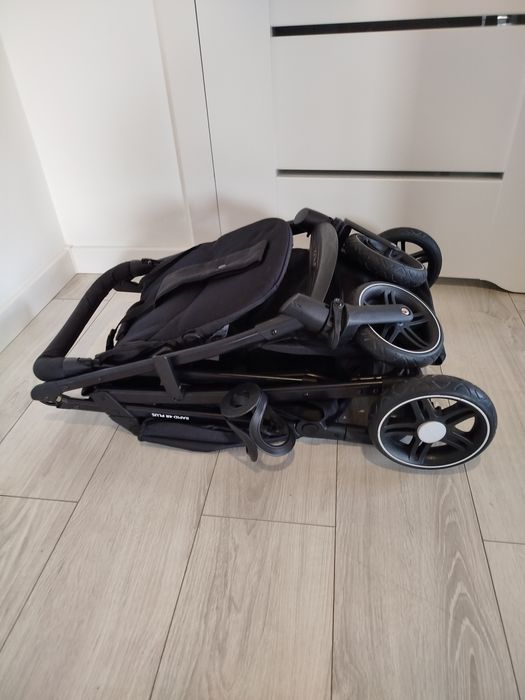 Hauck wózek sportowy Rapid 4R Plus czarny spacerówka