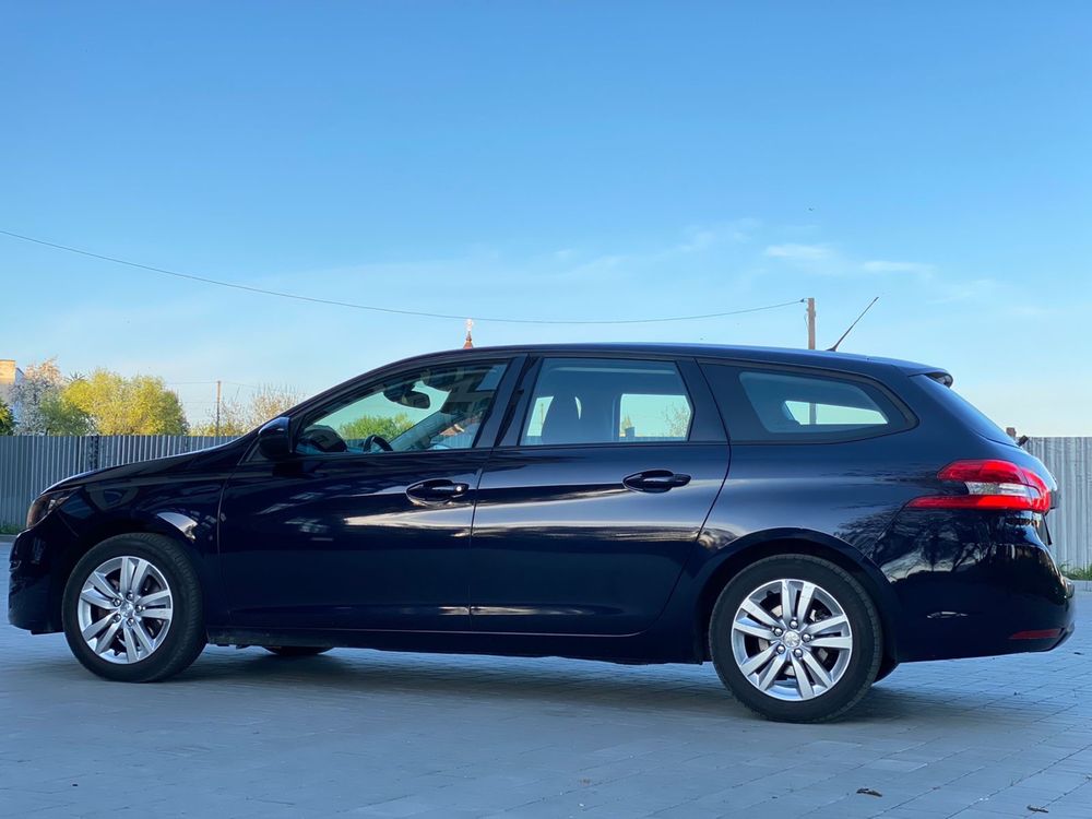 Peugeot 308 2017 1.6hDI АКПП 100% не крашений