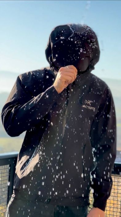 Arcteryx Beta LT gore-tex
