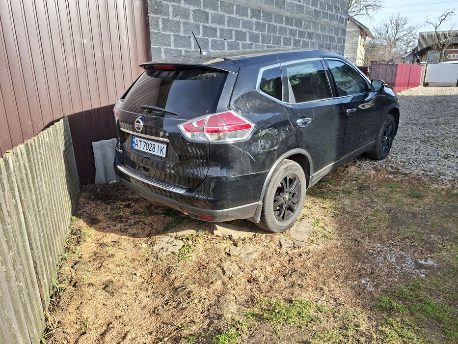 Продам Nissan Rogue