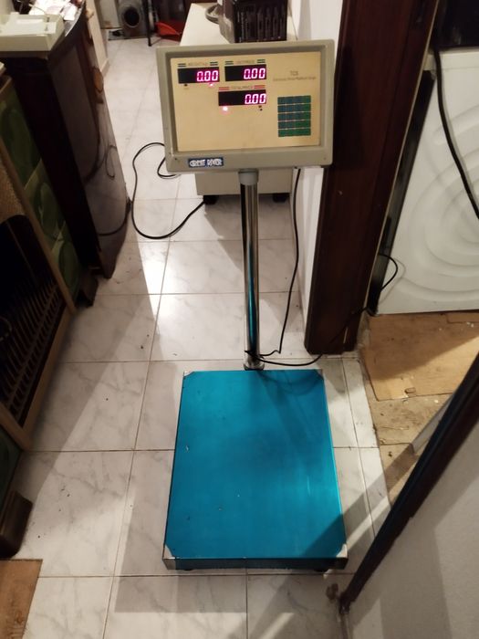 Balança digital elétrica