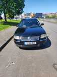 Vendo VW Passat 1.9 TDI Highline de 2001
