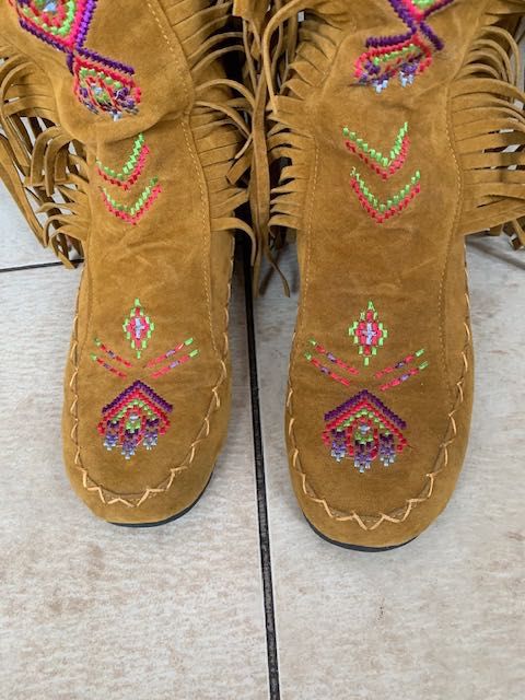 Westernowe buty indiańskie z frędzlami country 39 skóra zamsz NOWE