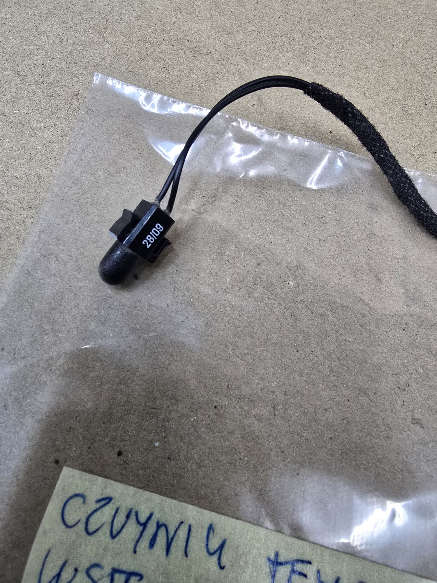Czujnik temperatury zew.lusterka lewego volvo V50 S40 C30 V70 S60