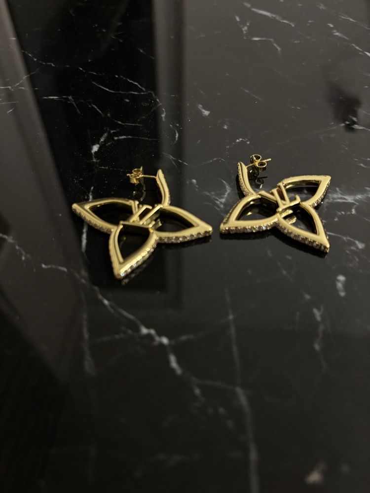 Kolczyki Louis Vuitton LV nowe złote