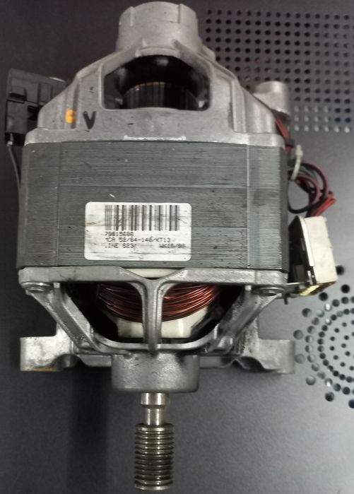 Продам мотор на стиральную машину