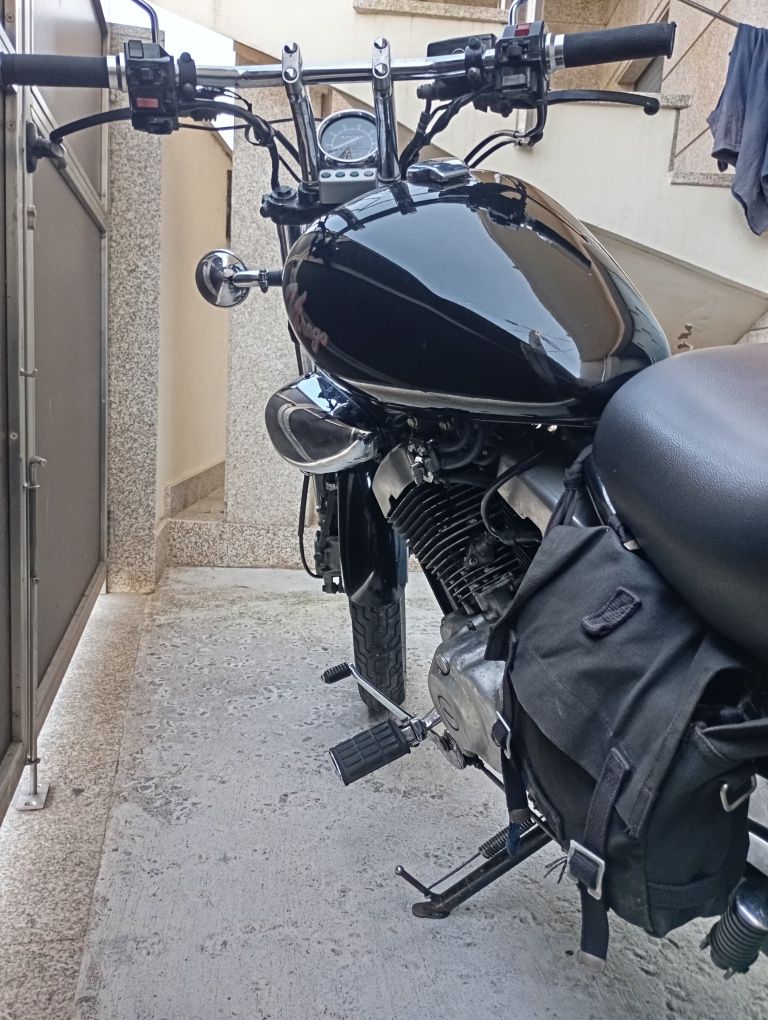 duas motos Virago xv 250