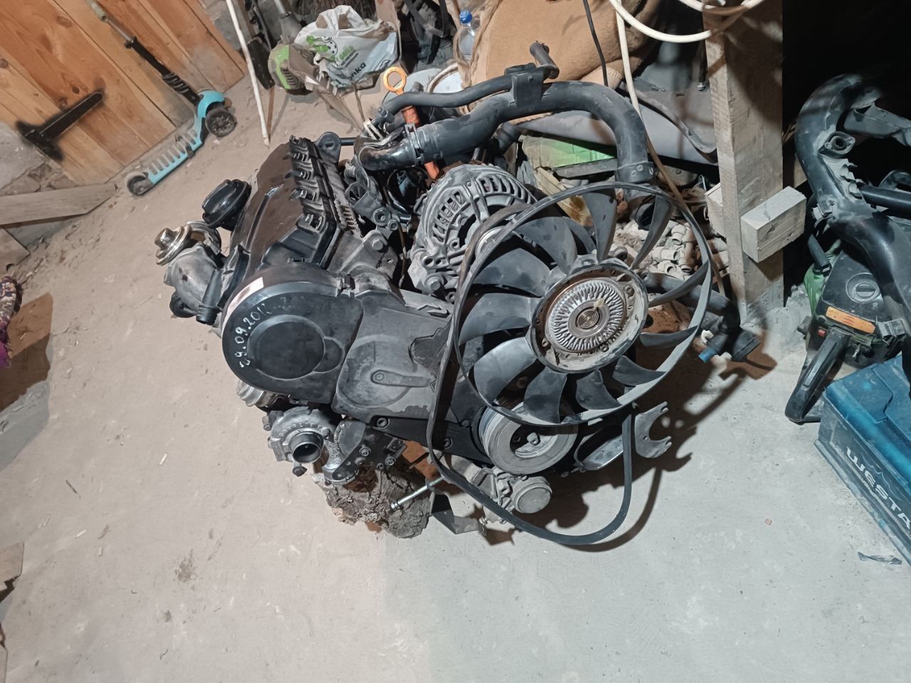 Мотор Passat B5+ 1.9TDI AWX