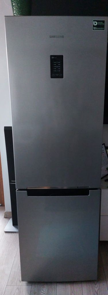 Lodowka samsung srebrna No Frost, sprawna