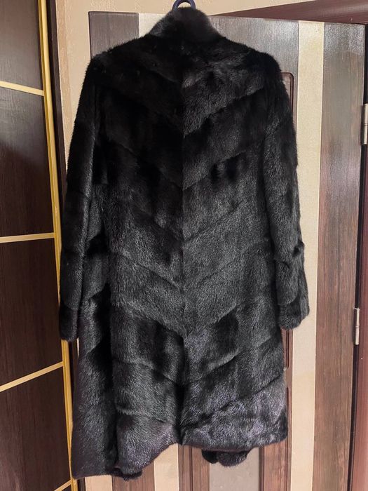 Шикарна норкова шуба Belino