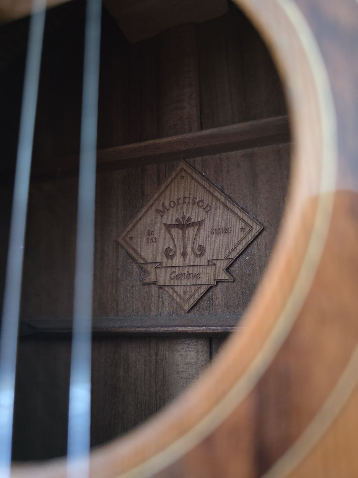 Gitara Akustyczna Morrison Geneve z przetwornikiem Guitto