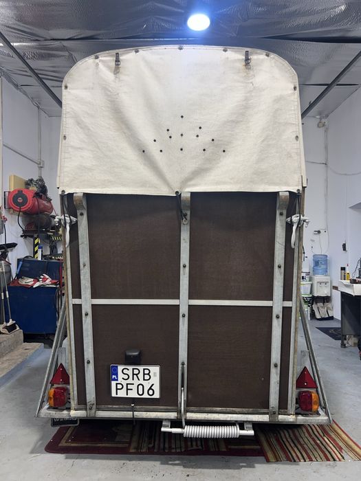 Przyczepa do przewozu koni 1,5 Trampling koniowóz