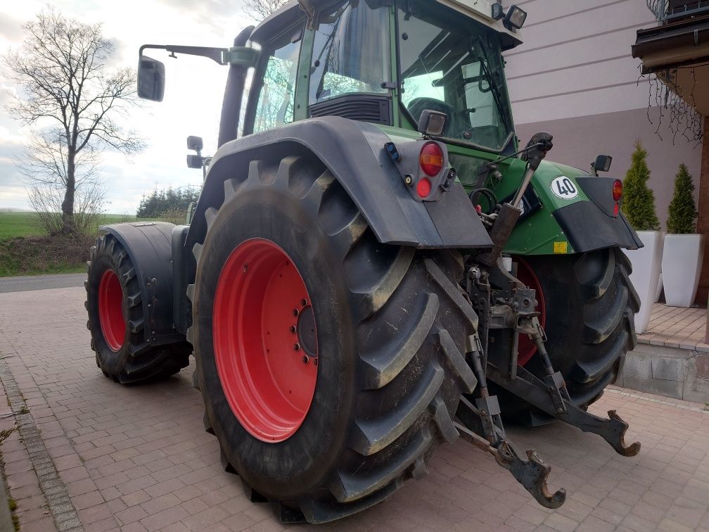 Ciągnik Fendt 815 818. 820. John Deere