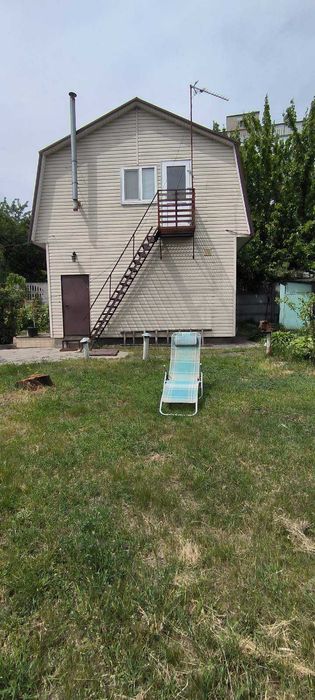 Продам будинок на 12 кварталі, зручна локація