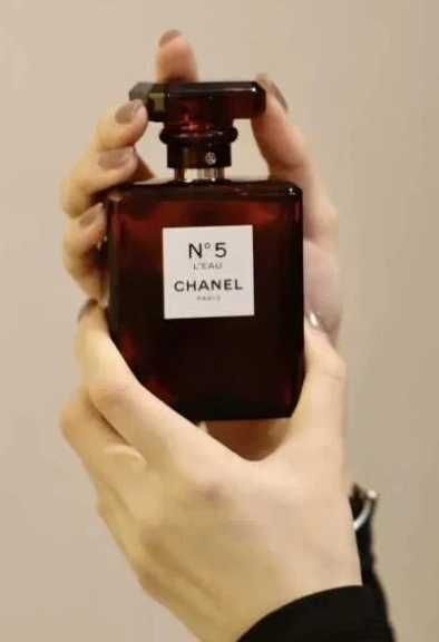 Chanel No 5 L`eau Red edition 100 ml UNIKAT